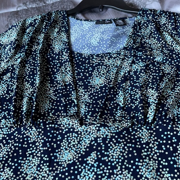 Top - Picture 5 of 5